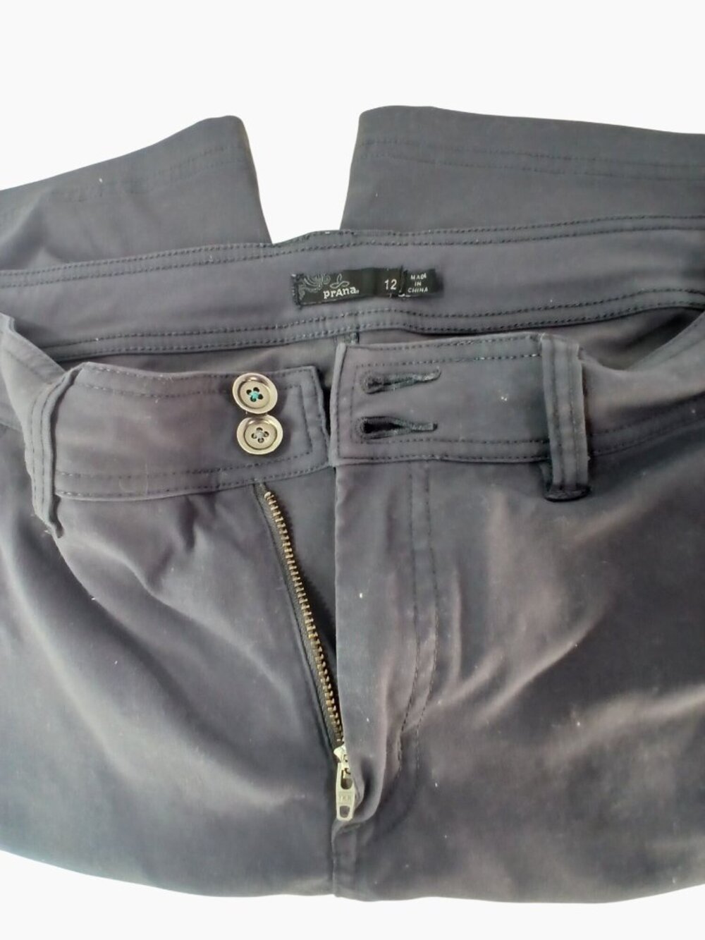 Prana Womens Gray Outdoor Hiking Shorts Size 12 Zip Pocket Back Button Flap - Picture 12 of 12